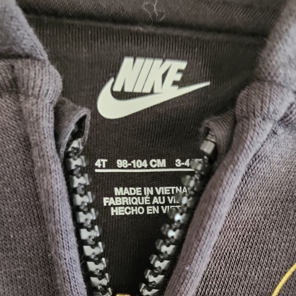 Nike Charcoal 2-Piece Set - Picture 3 of 5